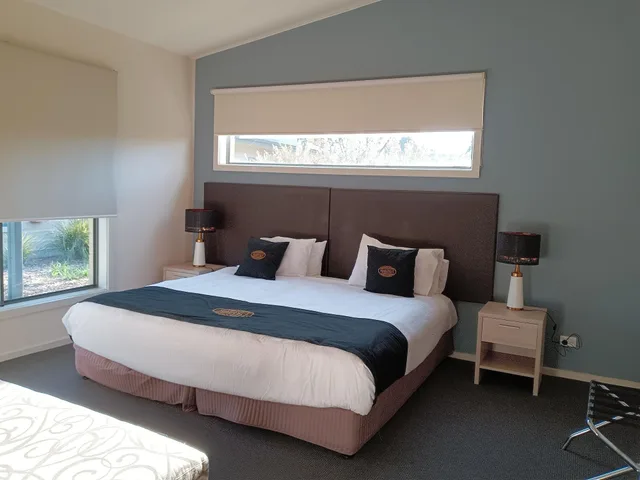2 Bedrooms, Apartment, Quality Hotel Point Cook 2/6