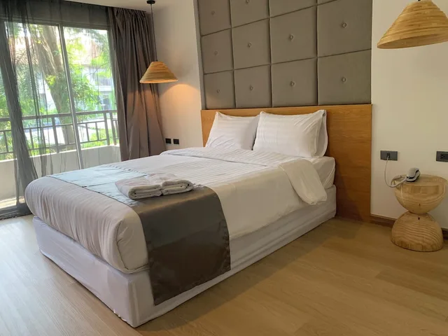 غرفة سوبيريور بسريرين منفصلين بإطلالة على المسبح، Oun Hotel Bangkok 6/10