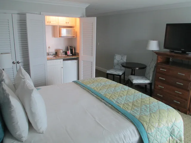 غرفة قياسية بسرير كينج بإطلالة على البحر بشرفة، Best Western Premier Hotel Del Mar 5/8