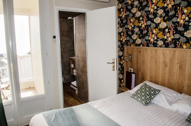 Romance, Superior, Double Bed, Sea View، CITOTEL ARC EN CIEL SPA 2/4