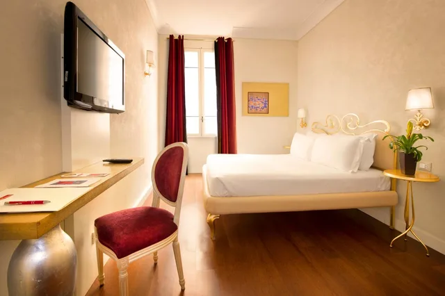 Room, Double Bed, Residenza Frattina 1/5