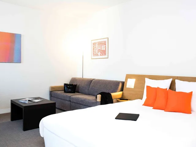 غرفة تنفيذية بسرير مزدوج مع أريكة، NOVOTEL GRENOBLE CENTRE 6/10