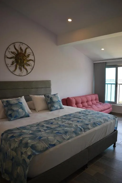 غرفة فاخرة بإطلالة على البحر، Santorini Casablanca 7/10