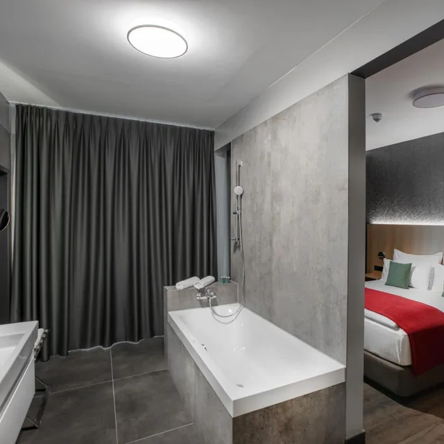 جناح كومفورت بسرير كينج بشرفة، Ocak Hotel 9/10
