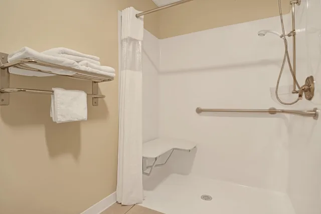 غرفة بسريرين كوين لذوي الإعاقة، Days Inn By Wyndham Laramie 2/2