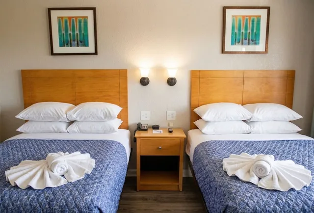 غرفة تقليدية بسريرين مزدوجين، Rodeway Inn And Suites 2/10