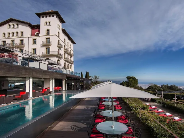Junior Suite Single Sea View, Mett Barcelona 1/3