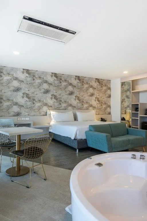 Suite, Hotel Black Tower Premium 7/9
