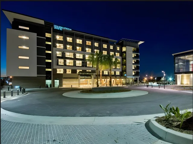 غرفة قياسية بسرير مزدوج أو سريرين منفصلين، Rydges Campbelltown 1/1