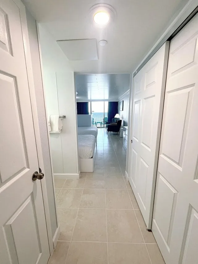 Studio, 2 Double Beds, Beach Front, Balcony، Lani Kai Beachfront 8/8
