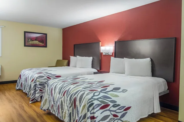 غرفة قياسية بسريرين مزدوجين، Red Roof Inn Perrysburg 1/5