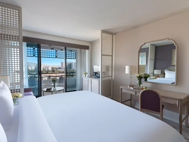 Room, Double Bed, Land View، Rixos Downtown Antalya 2/3