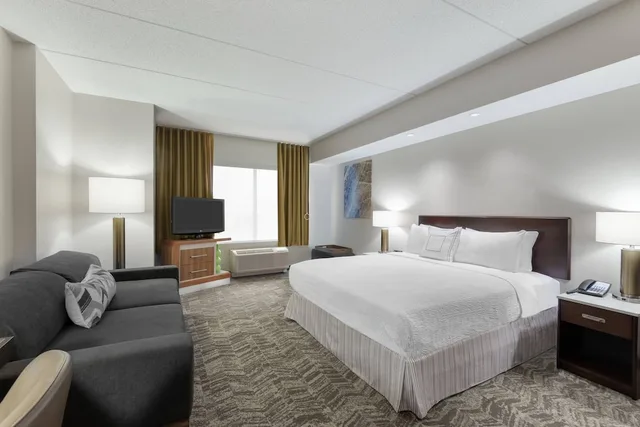جناح بسرير كينج مع سرير سحّاب إضافي، Springhill Suites Cleveland Solon 2/7