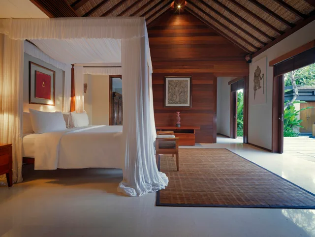 2 Bedrooms, Pool, Joglo, Club, Villa، The Legian Bali 1/2