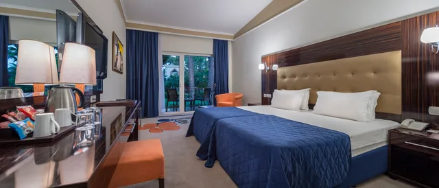 غرفة كلاسيكية مفردة بسرير مزدوج، Pine Beach Hotel 4/5