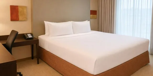 غرفة قياسية، Crowne Plaza Chicago West Loop 4/4