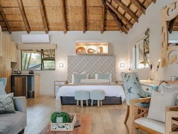 غرفة عائلية بسرير كينج، La Roca Guest House 2/2