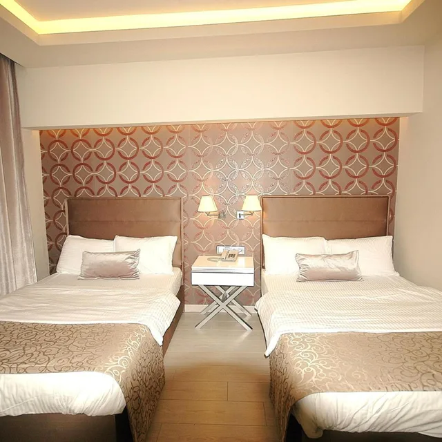 غرفة بسرير مزدوج أو سريرين منفصلين، Kent Otel 3/6