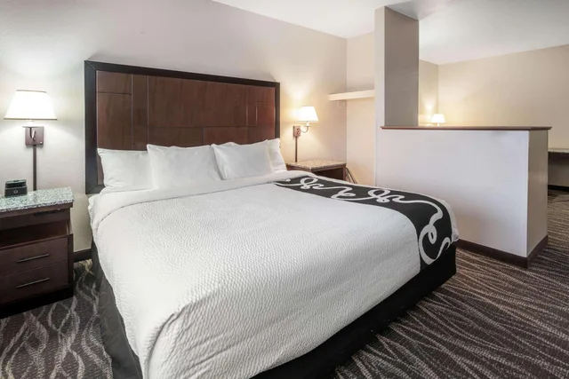 جناح استوديو بسرير كينج، La Quinta Inn & Suites by Wyndham Belgrade - Bozeman Airport 2/2