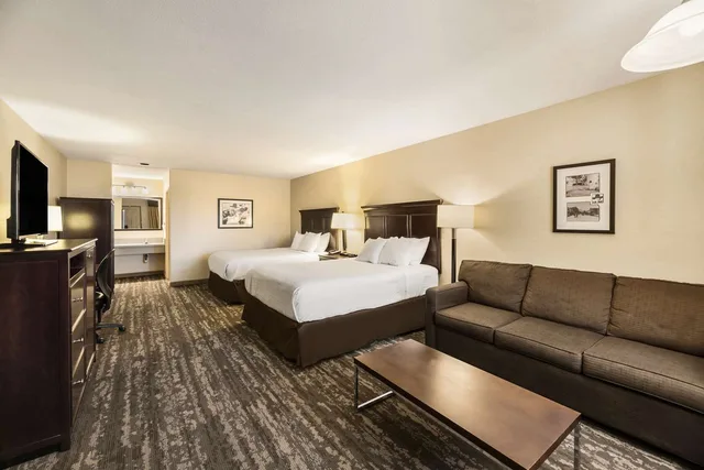 غرفة كبيرة بسريرين كوين، Best Western Frontier Motel 3/8