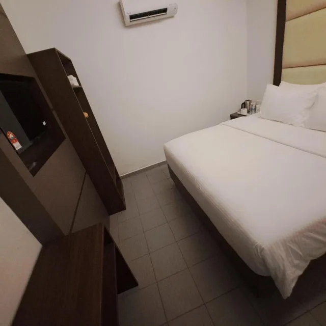 غرفة ديلوكس بسرير كينج، Hotel Al Abraar 6/9