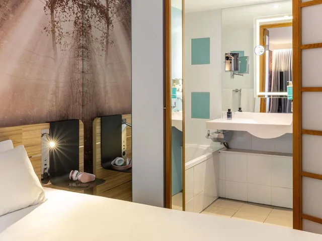 غرفة كلاسيكية عائلية بسرير مزدوج مع أريكة، NOVOTEL EDINBURGH CENTRE 5/5
