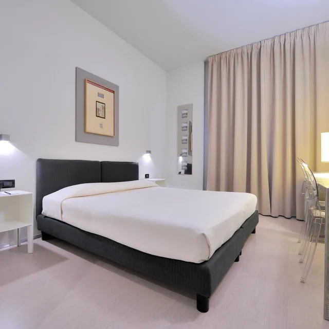 غرفة بسرير مزدوج أو سريرين منفصلين، Art Hotel Boston 1/10
