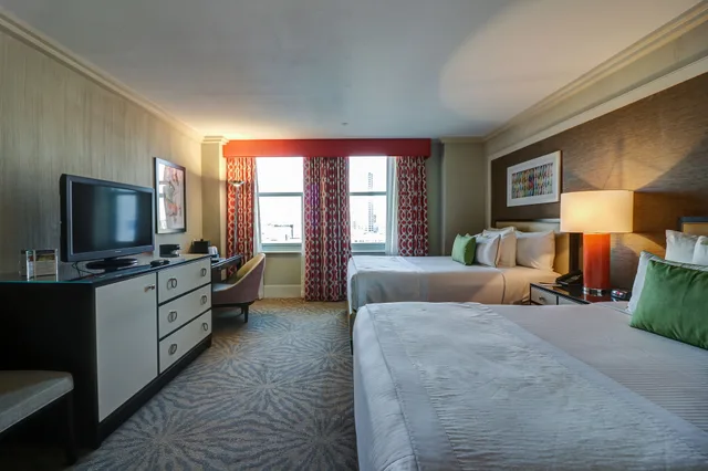 Deluxe, 2 Queen Beds, Resorts Casino Hotel Atlantic City 1/8