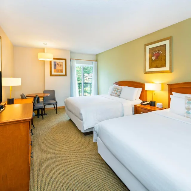 غرفة ديلوكس بسرير كوين، Banff Inn 2/10