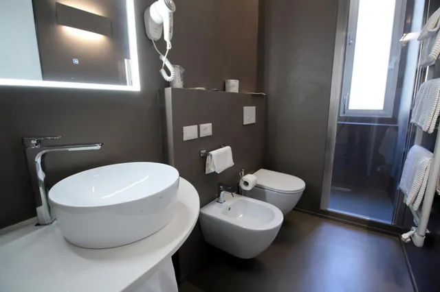 غرفة قياسية ثلاثية، Hotel Vittoria 5/7