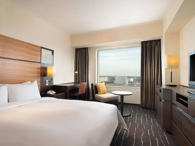 غرفة قياسية بسرير كوين في طابق مرتفع، Ana Crowne Plaza Chitose 2/5