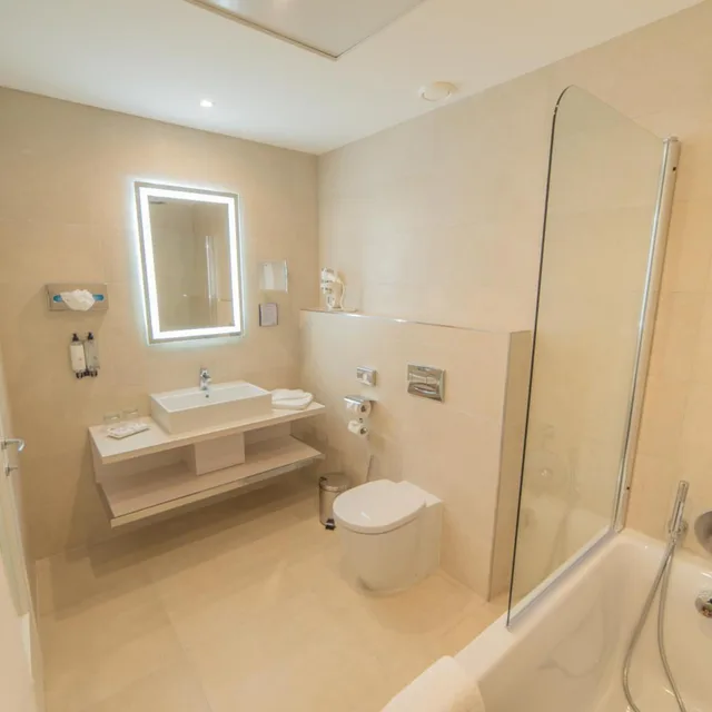 Deluxe, Suite, Garden View, Maritim Antonine Hotel and Spa Malta 9/10