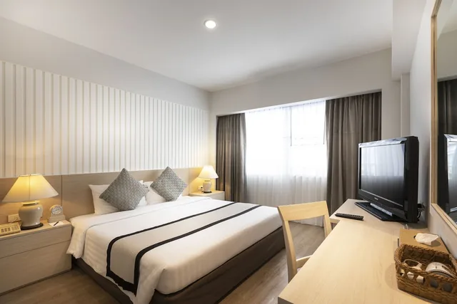 جناح بسرير كينج وسريرين منفصلين بغرفتي نوم، Classic Kameo Hotel and Serviced Apartments, Sriracha 1/3