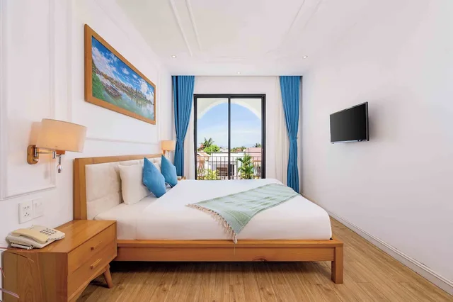 Exclusive, King Bed, Lime Villa Hoi An 1/5