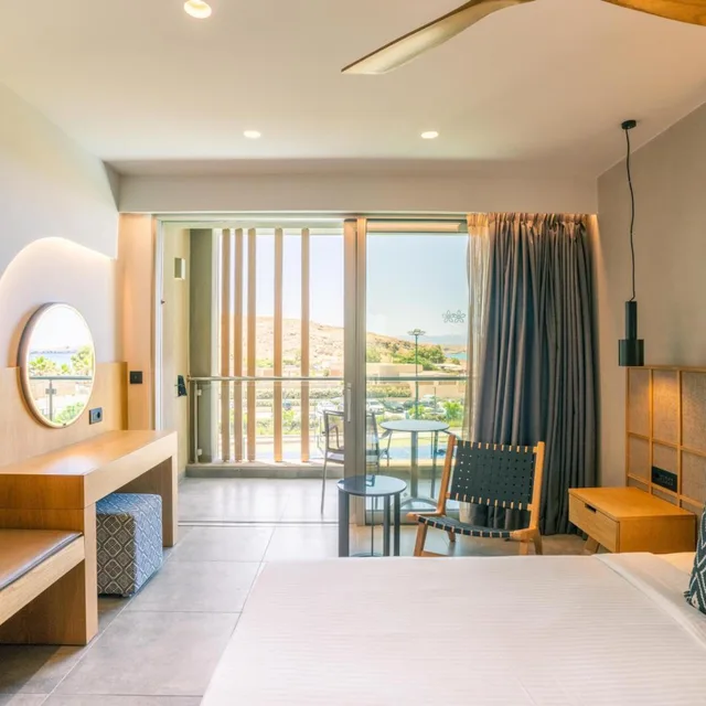 Room, Double Bed, Side Sea View، AKS MINOA PALACE HOTEL 3/4