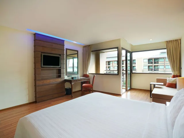 غرفة ديلوكس بسرير كينج، Novotel Phuket Vintage Park 1/10