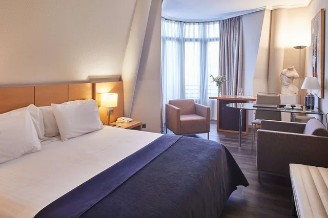 جناح جونيور بسرير كينج، Silken Ciudad de Vitoria Hotel 1/4