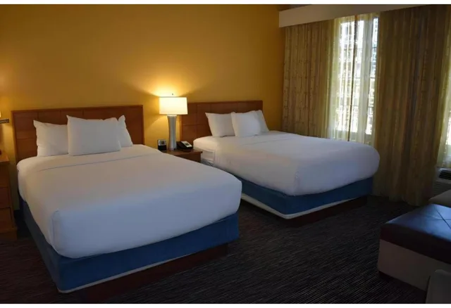 غرفة بسريرين كوين لغير المدخنين بمطبخ، Studio6 Carlsbad, CA 2/5