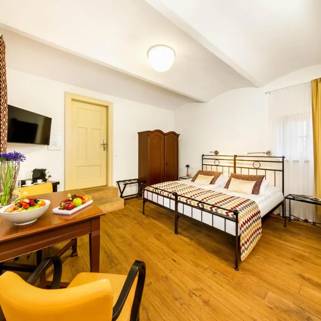 Family Suite, Bellevue Hotel Karlov 2/5