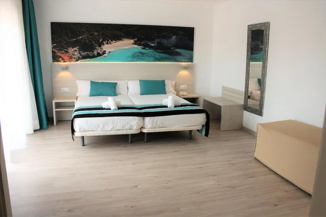 جناح جونيور بشرفة، Welikehotel Fenix 5/10
