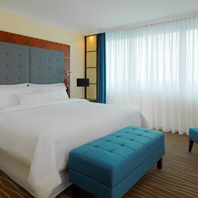 1 Bedroom, Westin, Suite, King Bed، The Westin Grand Munich 1/6