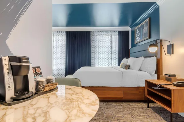 غرفة بسرير كينج، Hotel Belmont Vancouver - MGallery Collection 4/5