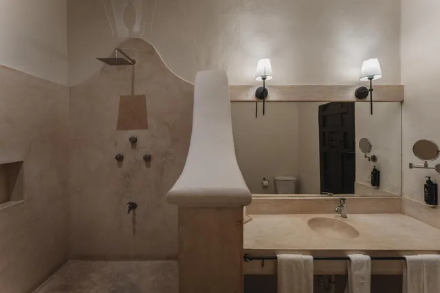 Room, Queen Bed, Casa Jade Hotel - Adults Only Merida 9/9