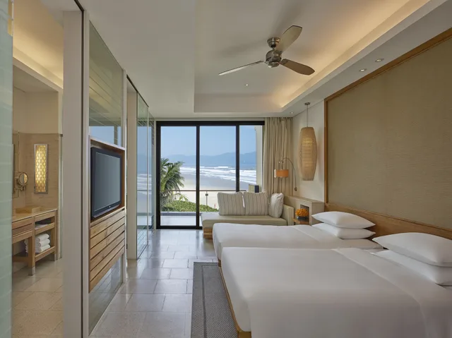 غرفة كلوب بسريرين منفصلين بإطلالة على البحر، Hyatt Regency Danang Resort And Spa 3/10