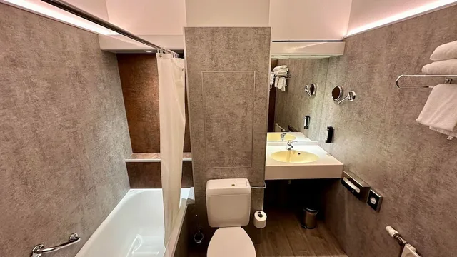 غرفة مزدوجة، B&B HOTEL Mons Centre 6/6