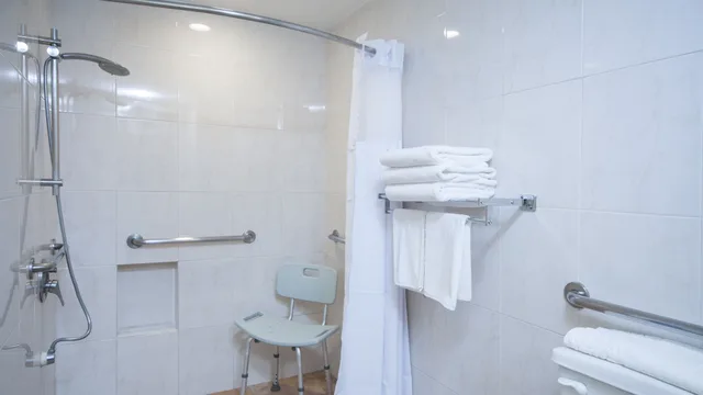 غرفة بريميوم بسريرين كوين، Holiday Inn Cd Del Carmen 6/6