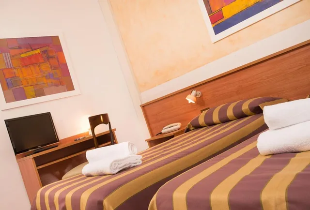 غرفة ثلاثية بشرفة، Hotel Azzorre Antille 1/3