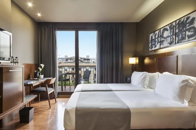 غرفة قياسية بسرير مزدوج، Acta Atrium Palace 1/3