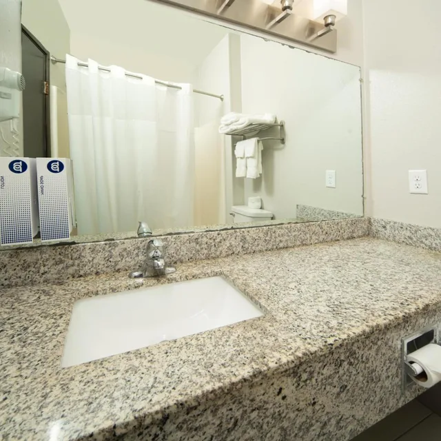 جناح بسرير كينج، Countryside Inn Suites Fremont 5/7