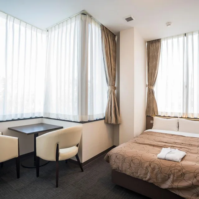 Moderate, Double Bed، Hotel Hakata Nakasu Inn 1/2